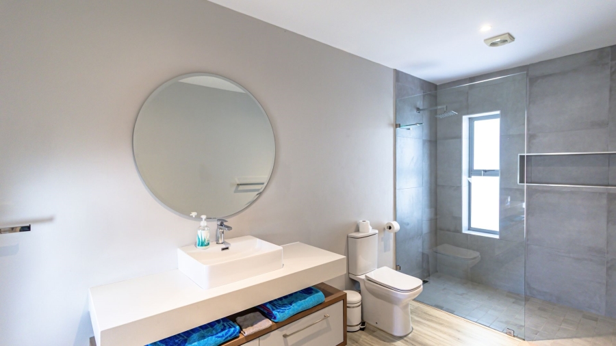 6 Bedroom Property for Sale in Myburgh Park Western Cape